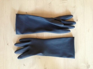 https://www.profi-kraft.de/wp-content/uploads/2015/07/gloves-319838_1920-320x240.jpg